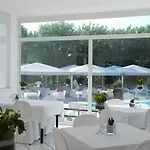 Eden Park Hotel 3*