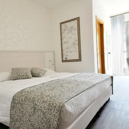 Eden Park Hotel