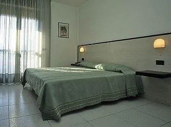 Eden Park 3* Marina di Montemarciano