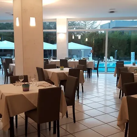 Eden Park Hotel 3*