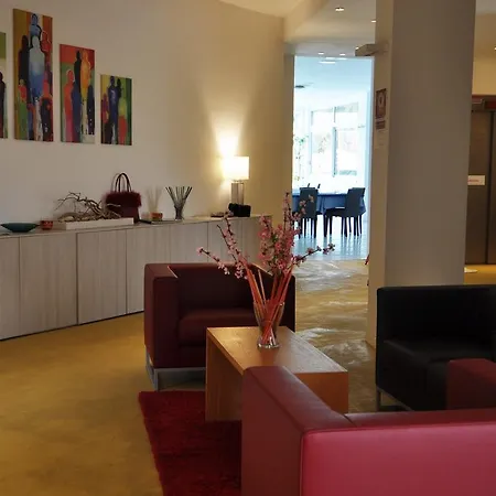 Eden Park Hotel 3*